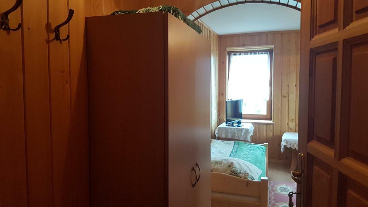Pokoje Goscinne U Czeska Клушковце Екстериор снимка